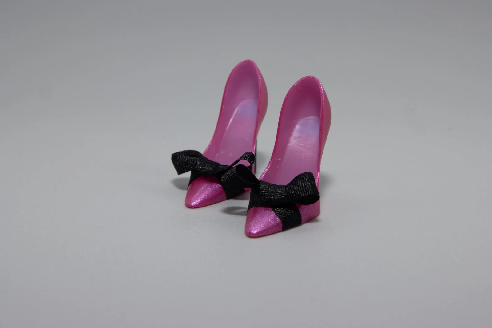 Pink Tourmaline Pumps with Silk Black Bows for Barbie and East 59th Dolls - Image 3