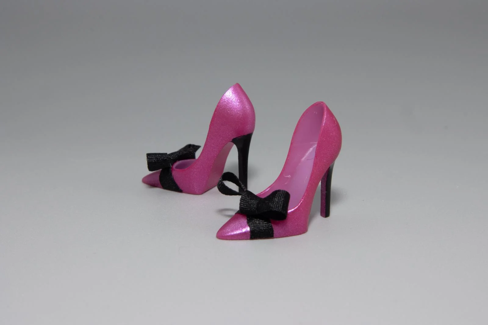 Pink Tourmaline Pumps with Silk Black Bows for Barbie and East 59th Dolls - Image 4